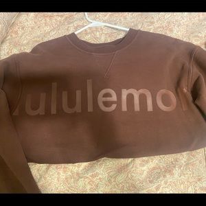 LULULEMON sweatshirt